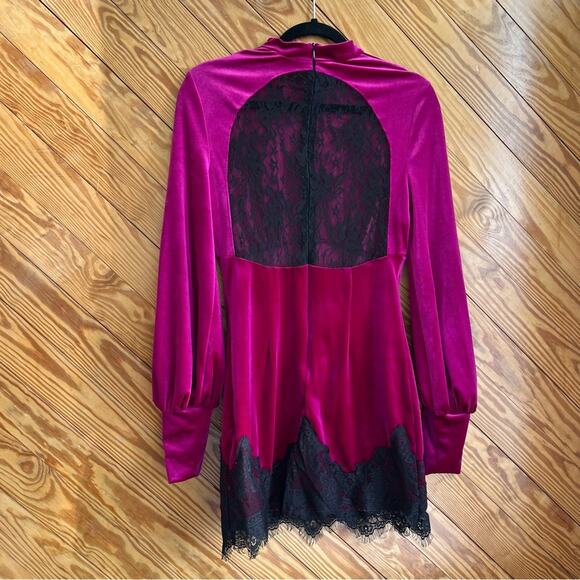 ASOS Velvet Balloon Sleeve Lace Insert Mini Dress - Picture 4 of 6